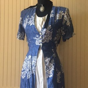 Lovely Vintage Floral Dress